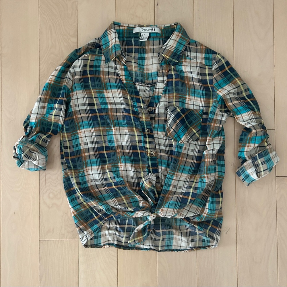 Forever 21 Plaid Front Tie Button Up Shirt